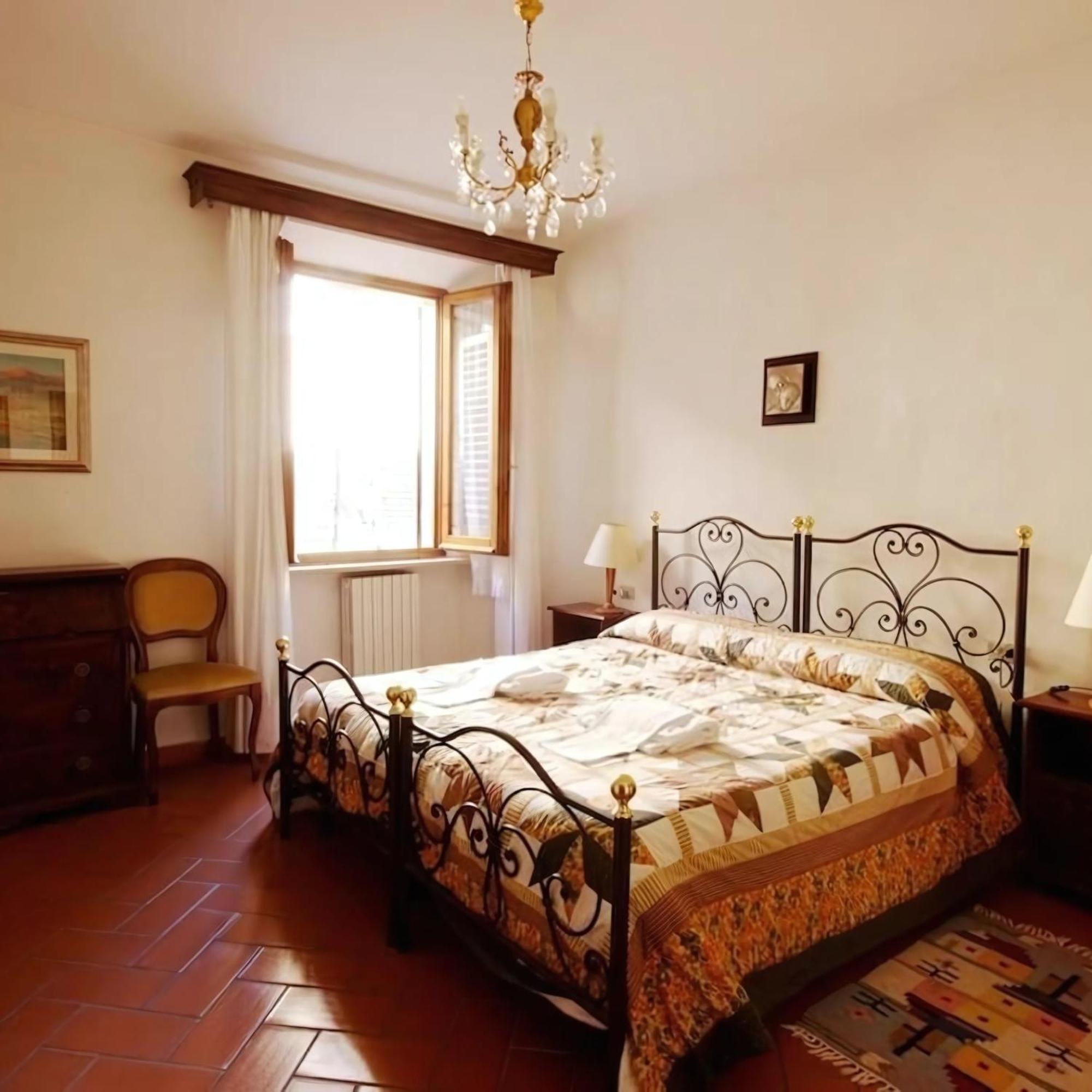 Locanda Il Pino San Gimignano Bagian luar foto